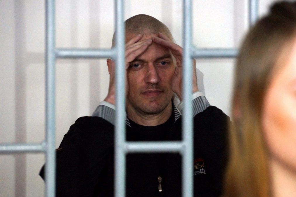 Спит на полу и жалуется на питание, – адвокат об условиях жизни Клыха Спит на полу и жалуется на питание, – адвокат об условиях жизни Клыха