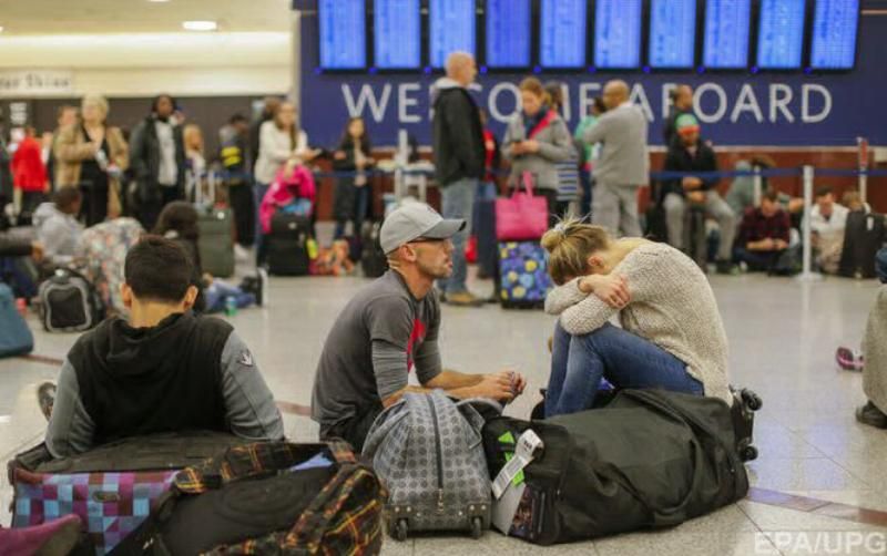 "Подземный пожар" обесточил один из самых загруженных аэропортов мира "Подземный пожар" обесточил один из самых загруженных аэропортов мира