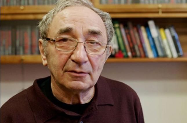 Умер основатель правозащитного общества "Мемориал" Умер основатель правозащитного общества "Мемориал"