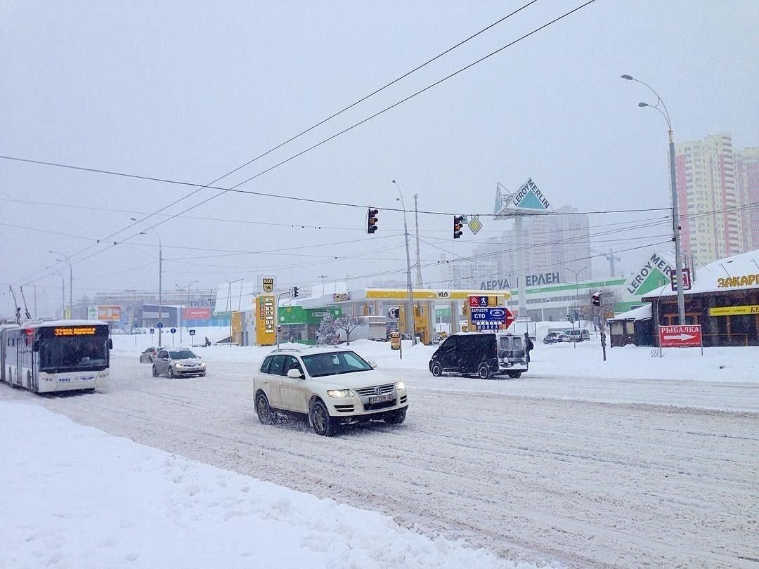 Коли Київ перестане замітати снігом: прогноз синоптика 