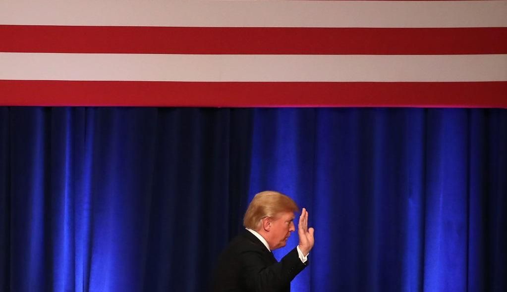 Путін поводиться з Трампом, як зі своїм агентом, – екс-глава розвідки США Путін поводиться з Трампом, як зі своїм агентом, – екс-глава розвідки США