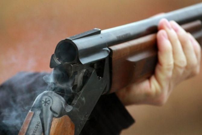 На Харківщині чоловік випадково підстрелив двох юнаків