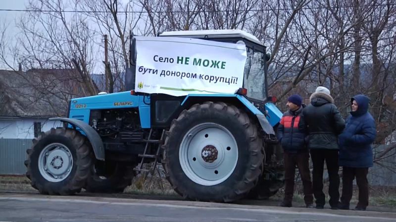 Нас обікрали приблизно на 16 мільйонів гривень, – українські аграрії зібрались на віче
