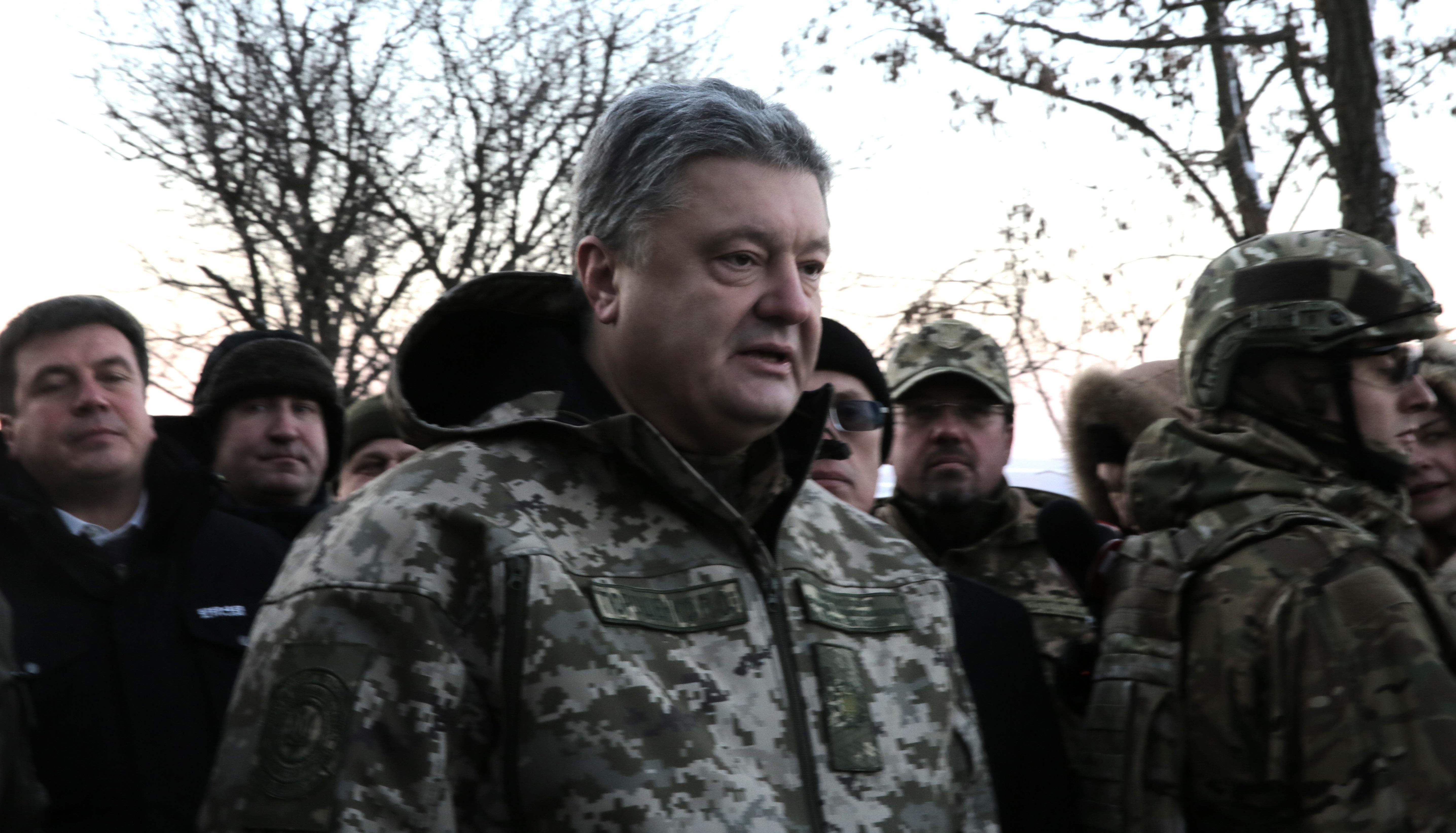 Порошенко придумал, как усилить СЦКК на Донбассе
