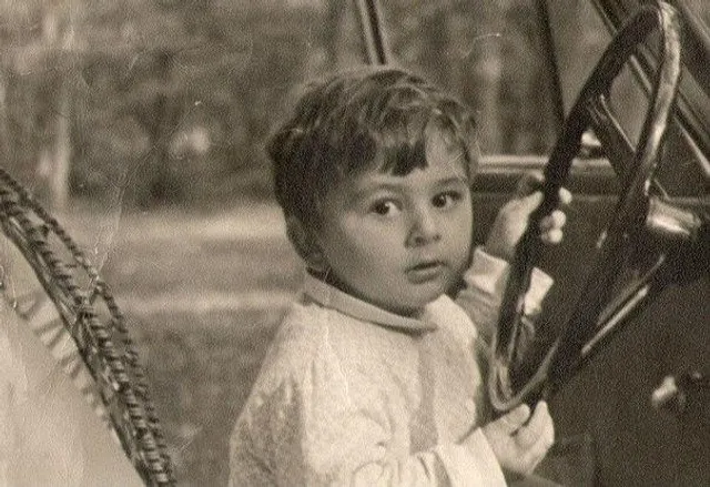 Саакашвілі, молодість, дитинство, Грузія Саакашвілі, молодість, дитинство, Грузія