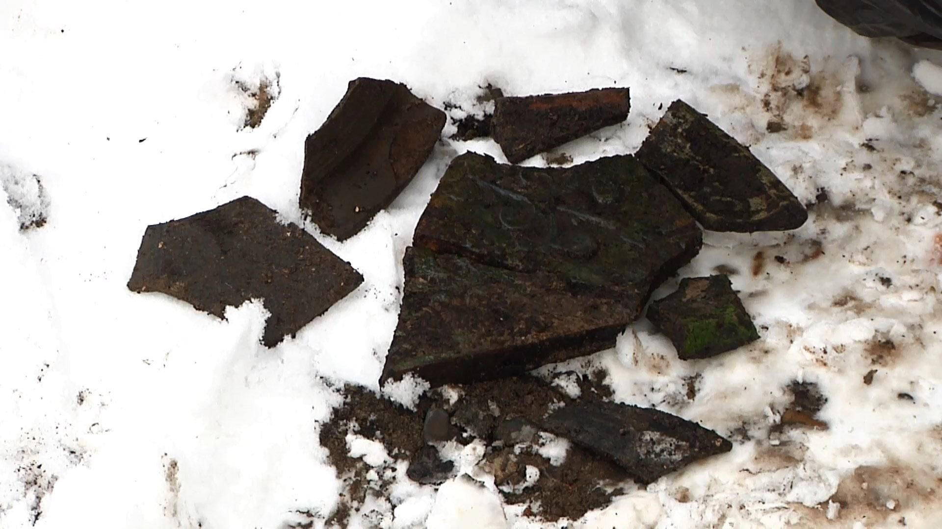 В Івано-Франківську під час ремонту дороги натрапили на старожитності В Івано-Франківську під час ремонту дороги натрапили на старожитності