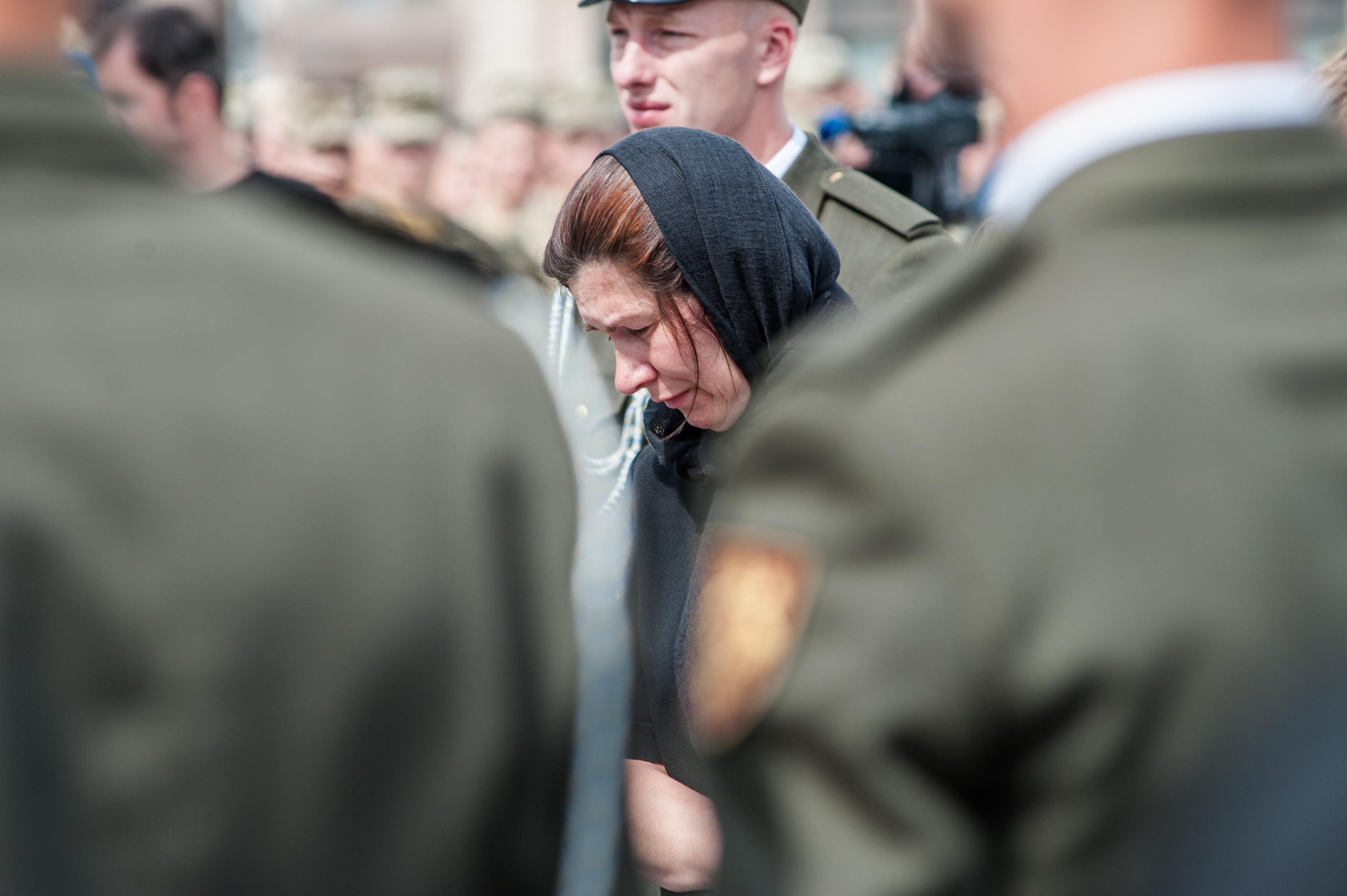 Сколько людей погибли в 2017-м из-за войны на Донбассе: цифра Сколько людей погибли в 2017-м из-за войны на Донбассе: цифра