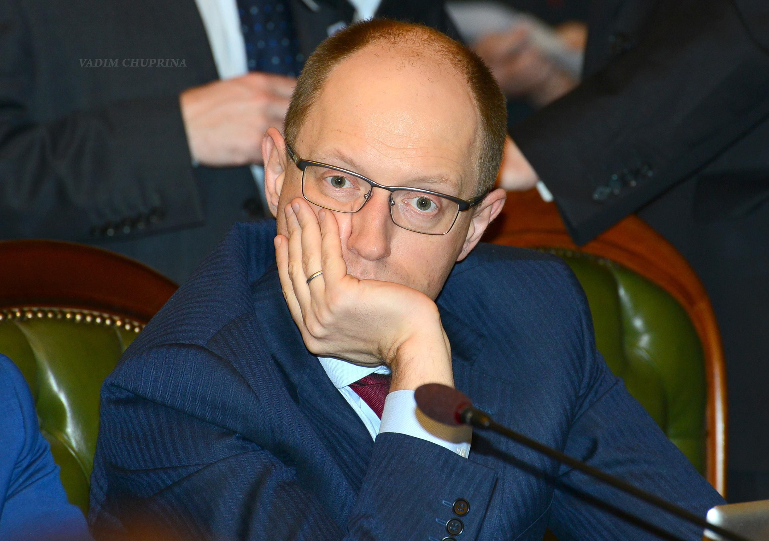 Задержание Яценюка в Женеве: комментарий украинского бюро Интерпола Задержание Яценюка в Женеве: комментарий украинского бюро Интерпола