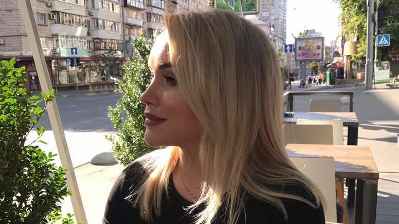 Украинская журналистка заявила об увольнении из заявления относительно Порошенко Украинская журналистка заявила об увольнении из заявления относительно Порошенко