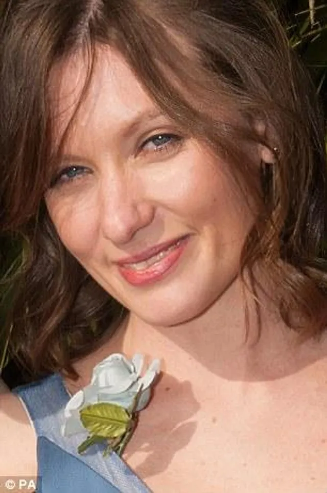 Ребекка Дайкс Ребекка Дайкс