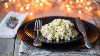 Як приготувати олів’є: 3 незвичних рецепти до новорічного столу