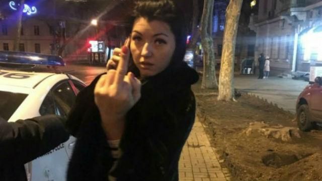 Скандал з п’яною чиновницею і поліцією: мер Одеси зробив заяву щодо підопічної Скандал з п’яною чиновницею і поліцією: мер Одеси зробив заяву щодо підопічної