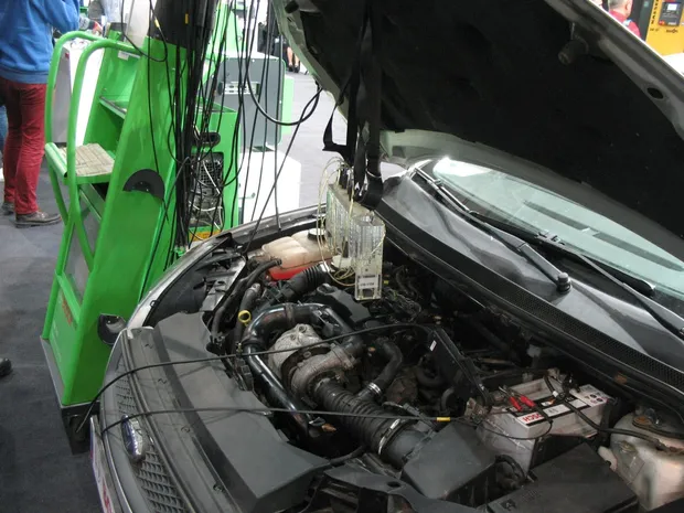 Почему они такие, машины на еврономерах? Почему они такие, машины на еврономерах?