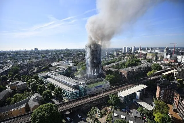 Лондон пожежа Grenfell Tower