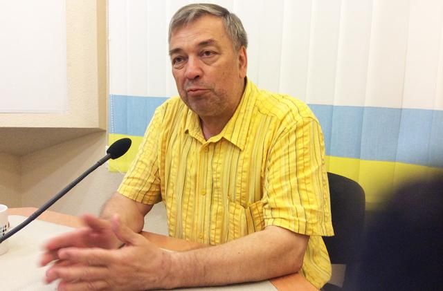 "Обіцянки-цяцянки": екс-полонений побоюється, що влада забуде про свої обіцянки заручникам "Обіцянки-цяцянки": екс-полонений побоюється, що влада забуде про свої обіцянки заручникам