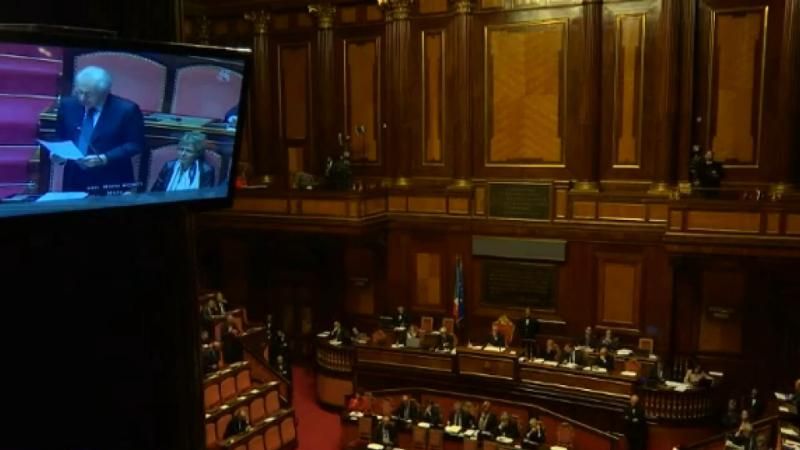 Президент Италии распустил парламент страны, чем дал старт предвыборной кампании