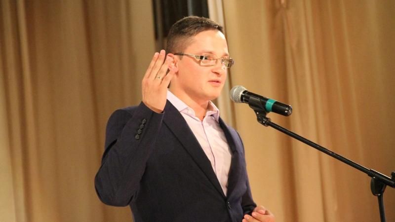 Суд оставил Владислава Марченко в должности заместителя председателя Запорожского облсовета Суд оставил Владислава Марченко в должности заместителя председателя Запорожского облсовета