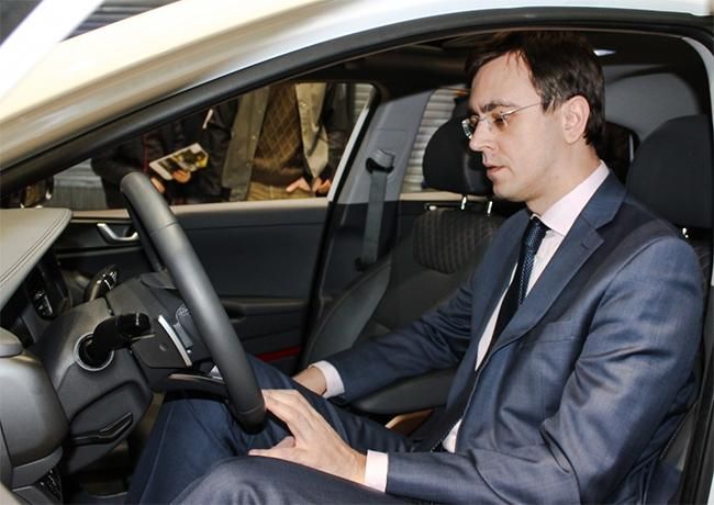 В Україні буде виробництво електрокарів та комплектуючих до них, – Омелян В Україні буде виробництво електрокарів та комплектуючих до них, – Омелян