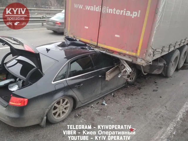 Аварія в Києві Аварія в Києві