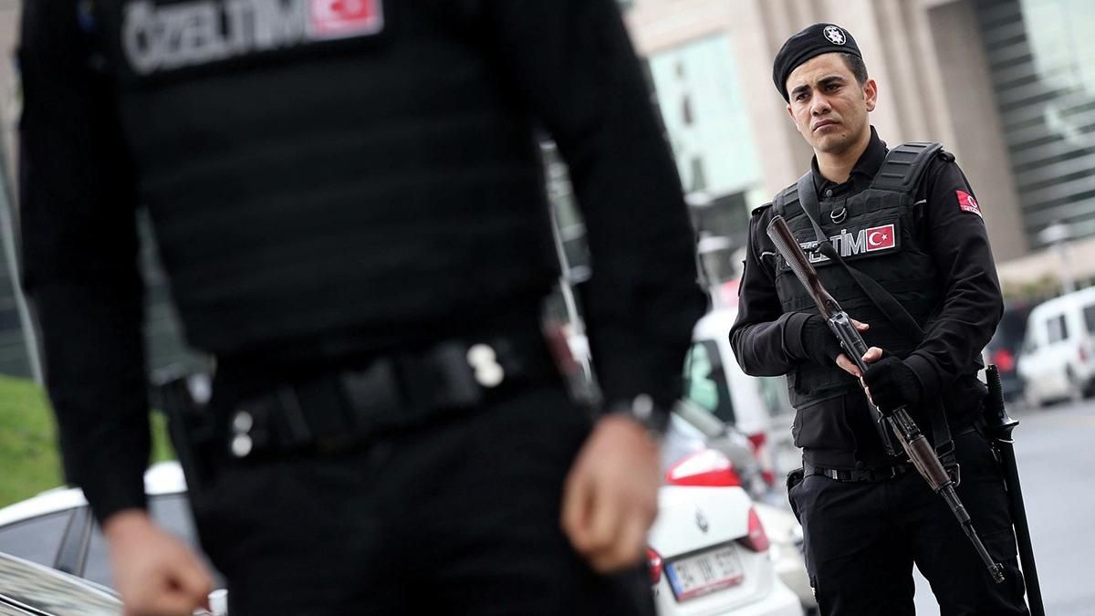Поліція Туреччини затримала 200 підозрюваних у підготовці терактів на Новий рік