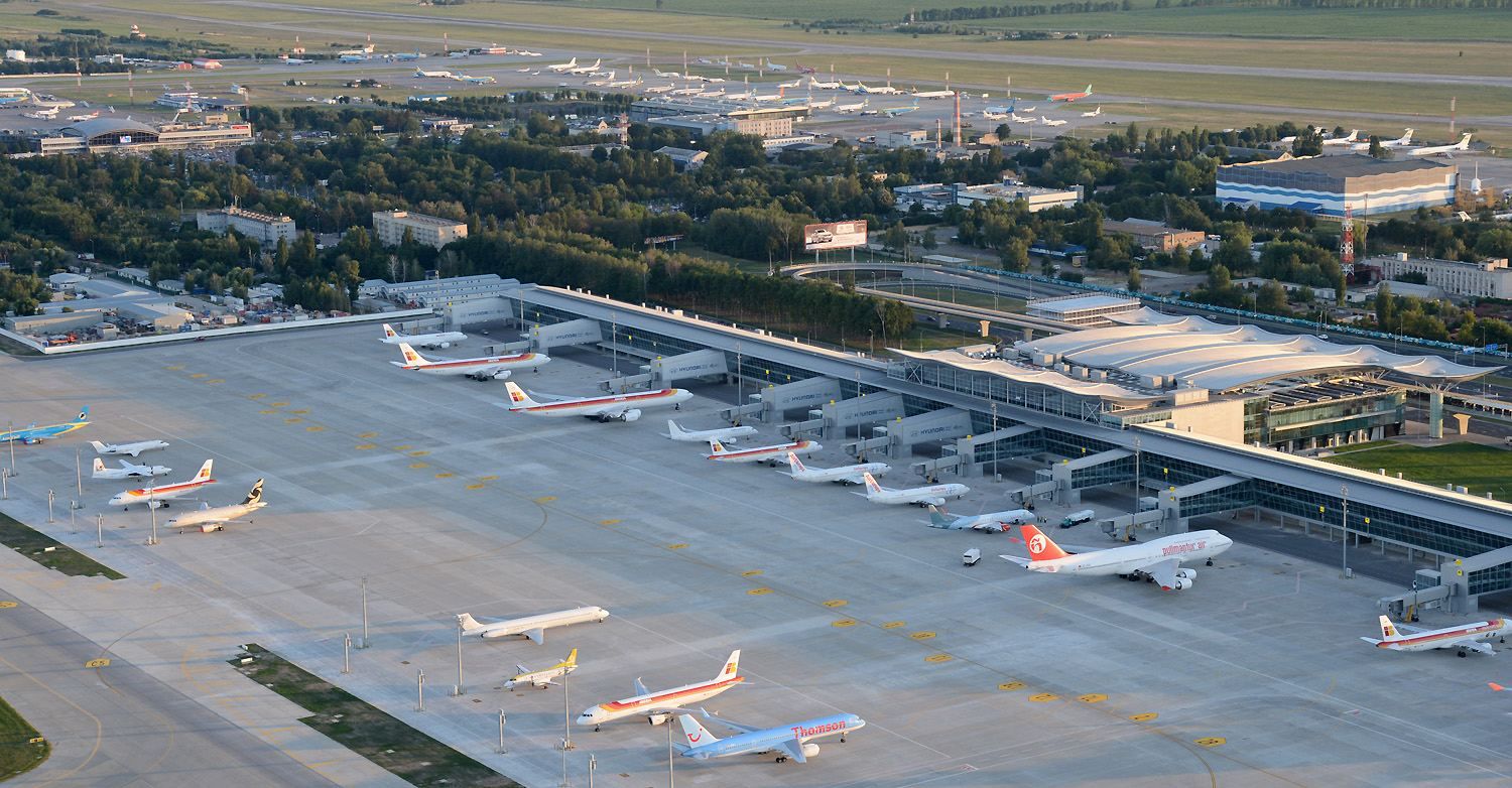 В аэропорту "Борисполь" снесут два терминала