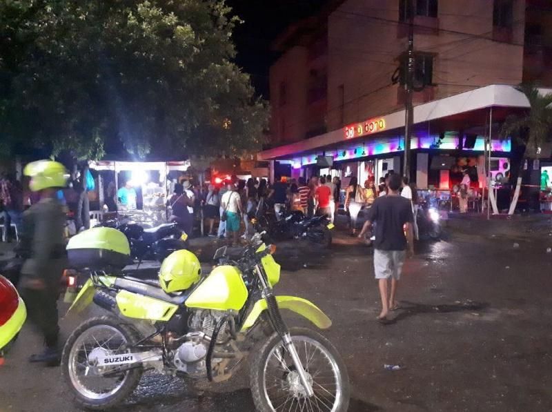 Невідомий мотоцикліст кинув гранату у нічний клуб у Колумбії: багато поранених