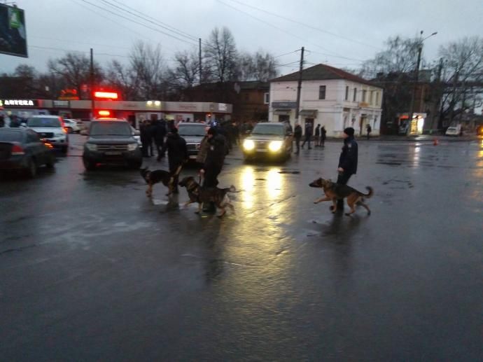 Захват почты в Харькове: появилась информация о возможных требованиях Захват почты в Харькове: появилась информация о возможных требованиях