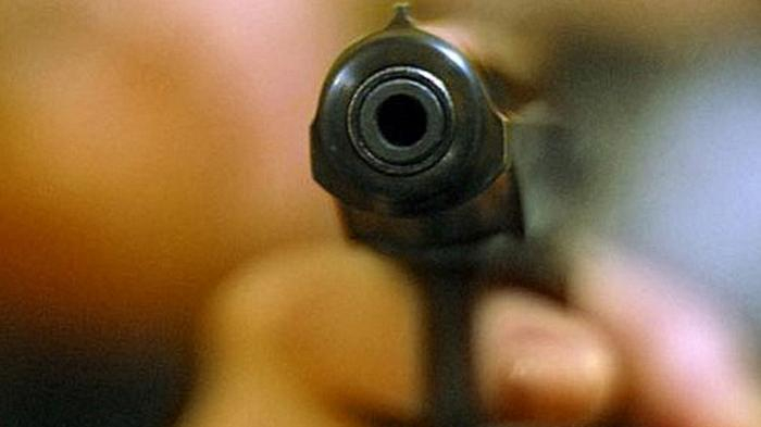 Киевлянин устроил стрельбу по слишком шумным соседям: детали