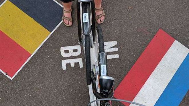 Впервые в послевоенной Европе две страны мирно обменялись территориями Впервые в послевоенной Европе две страны мирно обменялись территориями