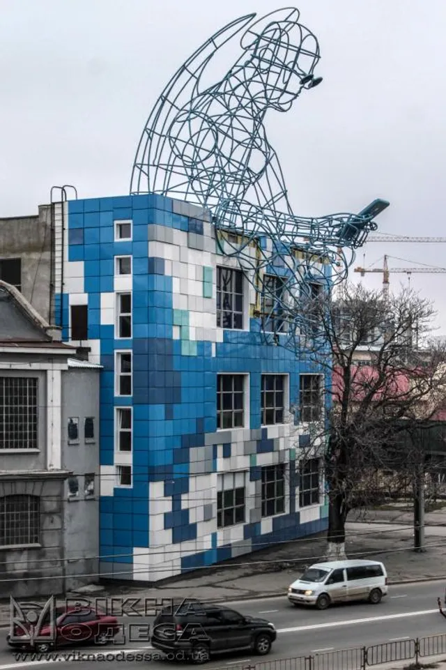 Янгол зі смартфоном в Одесі Янгол зі смартфоном в Одесі