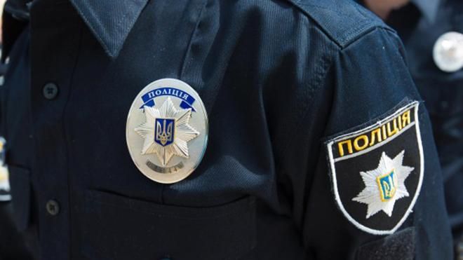 В Днепропетровской области задержали капитана полиции по подозрению в вымогательстве взятки