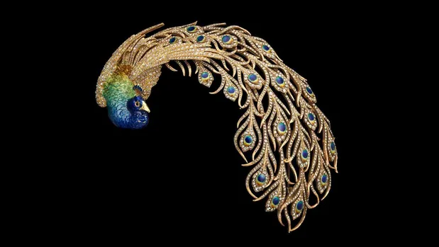У приватній колекції був цей ювелірний виріб з павичем У приватній колекції був цей ювелірний виріб з павичем