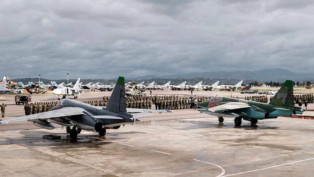 На авиабазе в Сирии уничтожено 7 российских самолетов: детали