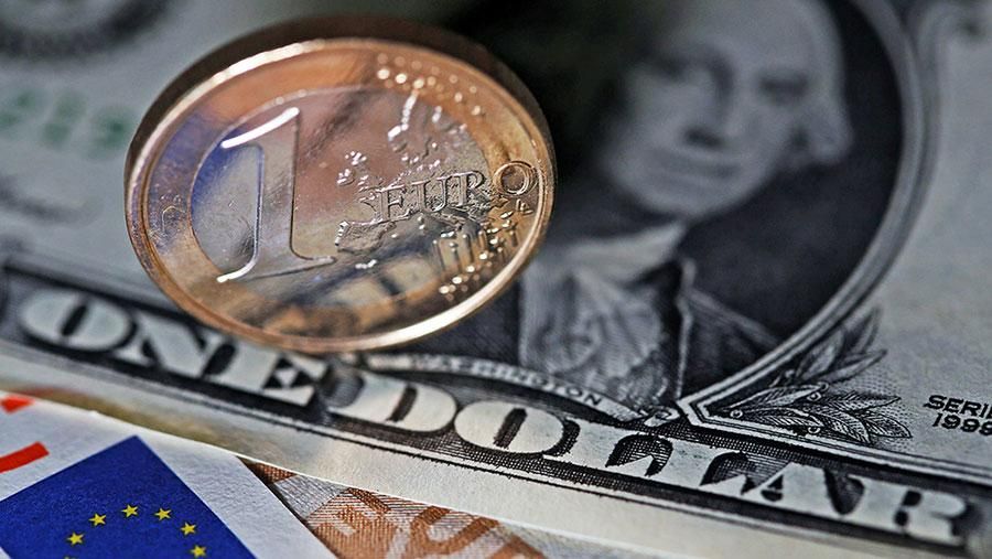 Наличный курс валют на 04-01-2018: курс доллара и евро 