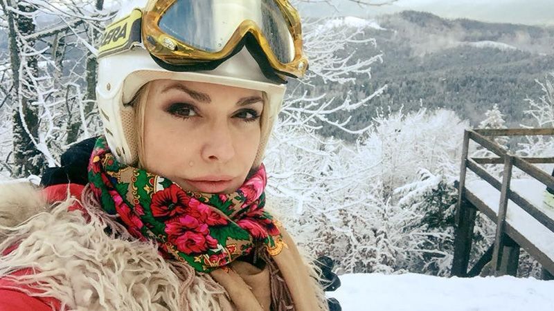 Ольга Сумская вместе с семьей поехала на отдых в Карпаты: сказочные фото