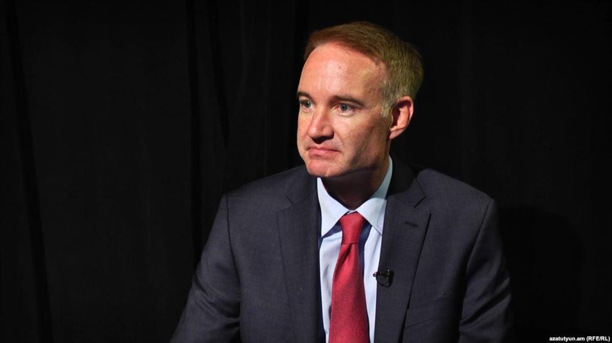 Где не сработали танки, российские власти рассчитывает на коррупцию, чтобы ослабить Украину изнутри, – экс-чиновник Пентагона