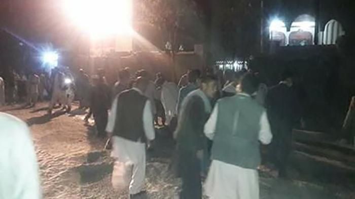 Смертник підірвався біля посольства США у Кабулі: багато загиблих Смертник підірвався біля посольства США у Кабулі: багато загиблих