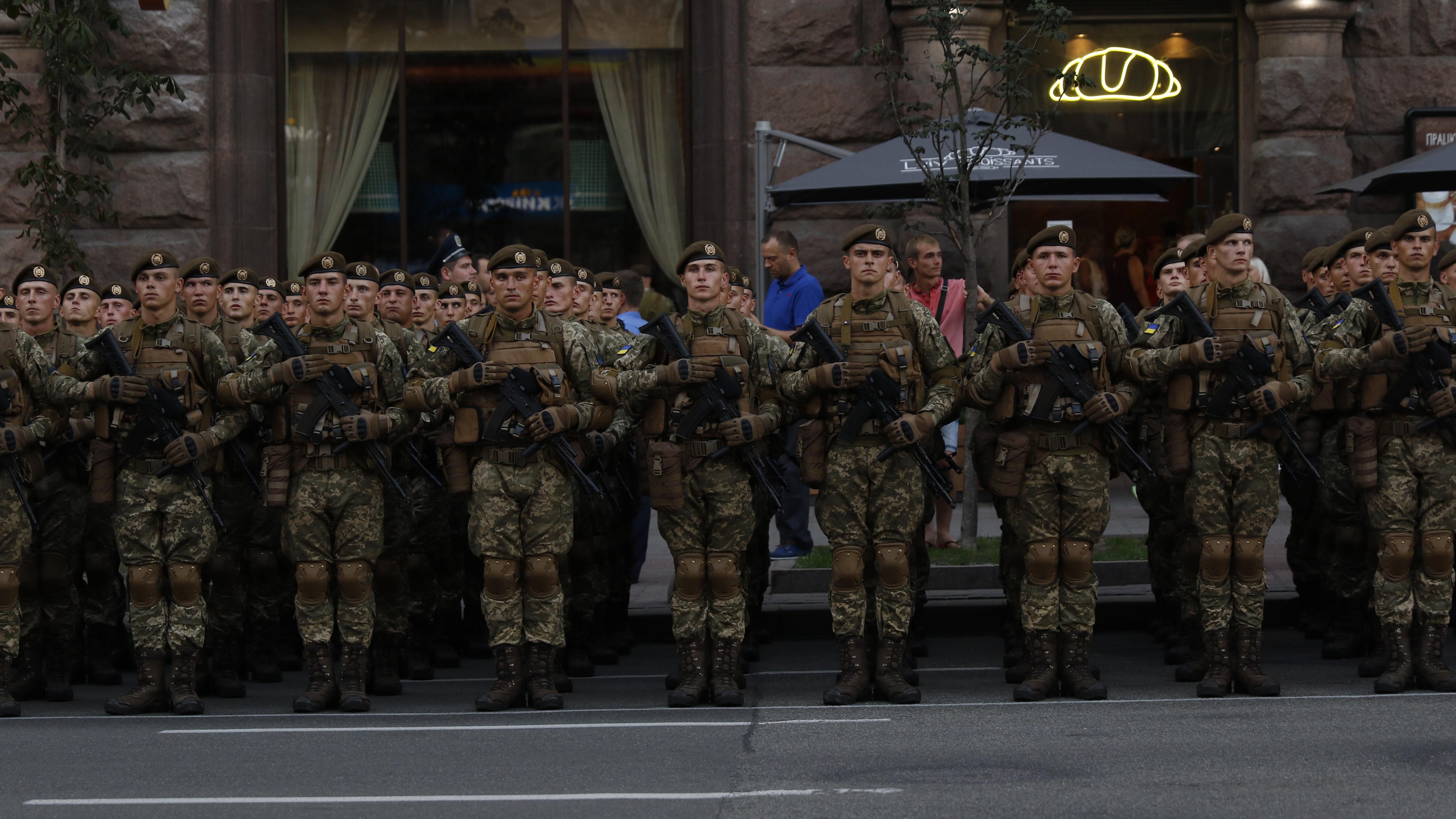 Відомий волонтер окреслив головні проблеми української армії Відомий волонтер окреслив головні проблеми української армії