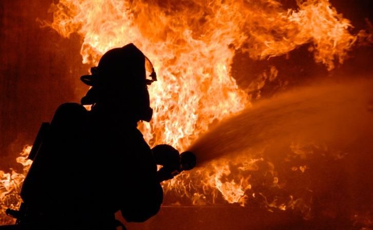 У пожежі у багатоповерхівці на Русанівці загинула жінка