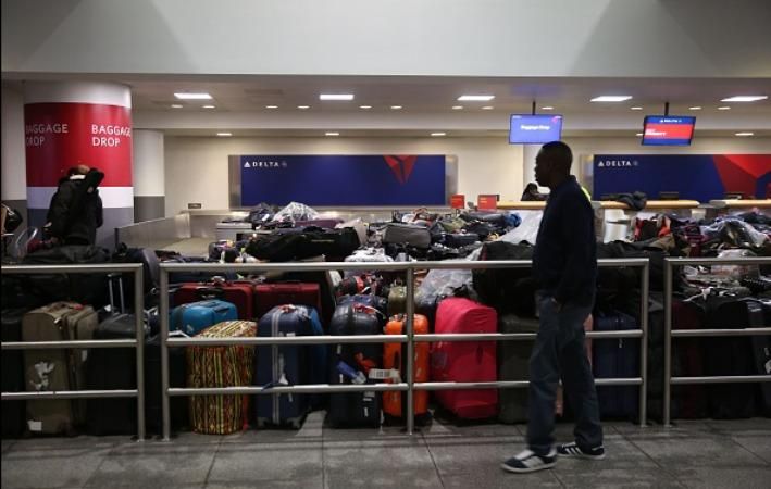 Залило водой: в аэропорту Нью-Йорка произошла чрезвычайная ситуация