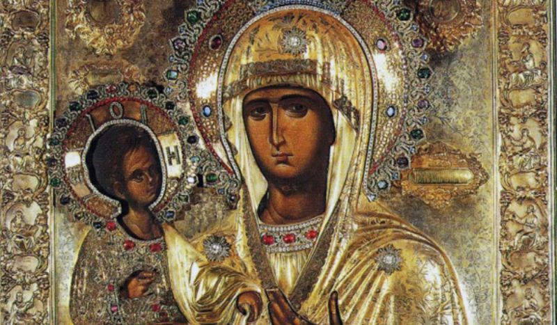 У Житомирі двоє чоловіків обікрали церкву та втекли від переслідування 8 поліцейських патрулів У Житомирі двоє чоловіків обікрали церкву та втекли від переслідування 8 поліцейських патрулів