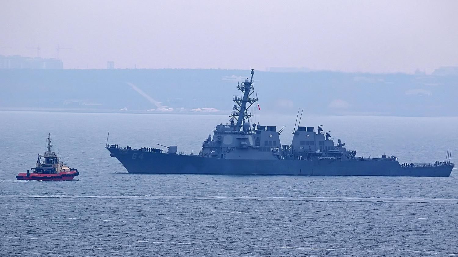 В одесский порт зашел американский эсминец Carney: фото