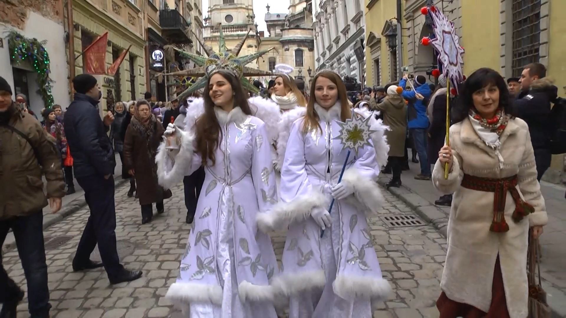 Во Львове состоялось традиционное шествие звездочетов