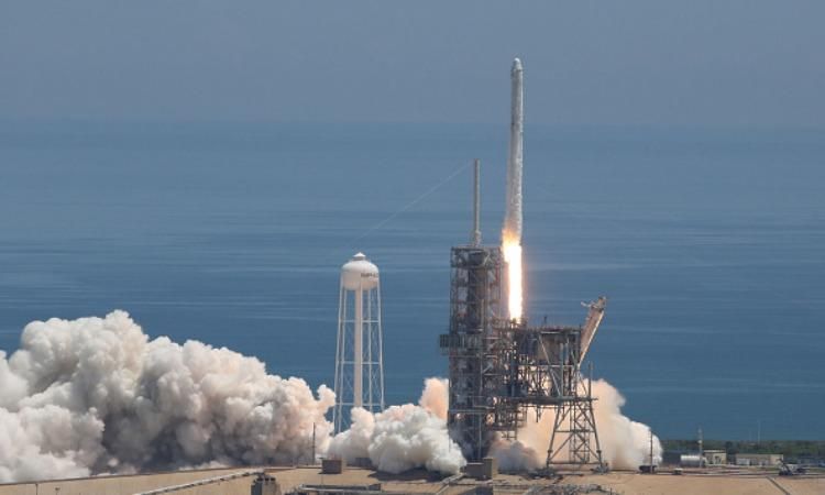 Секретний супутник, запущений ракетою Маска, не вийшов на орбіту Секретний супутник, запущений ракетою Маска, не вийшов на орбіту