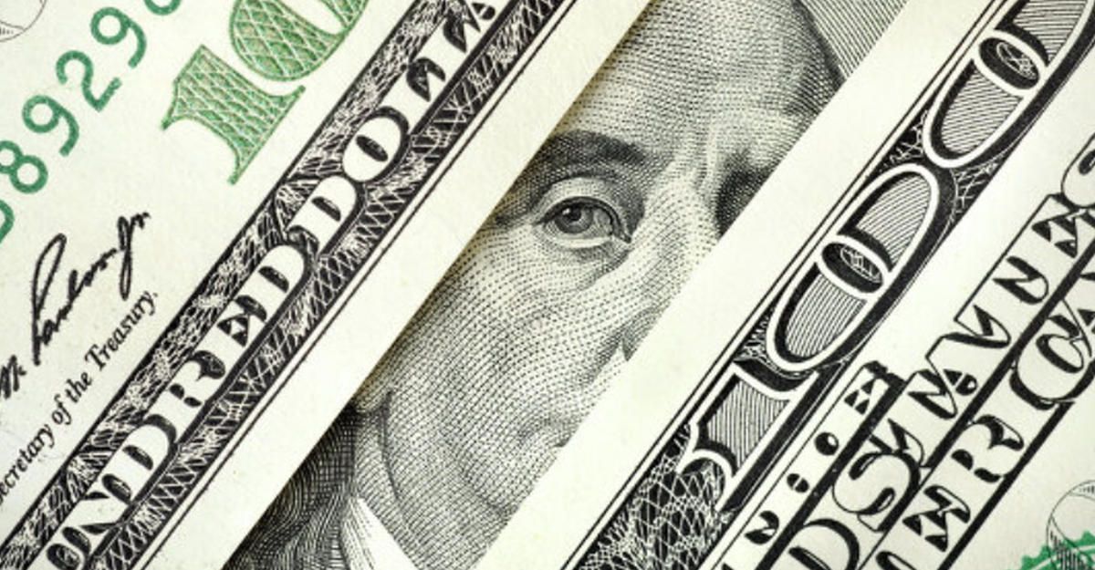 Експерт розповів, чого очікувати від курсу долара Експерт розповів, чого очікувати від курсу долара