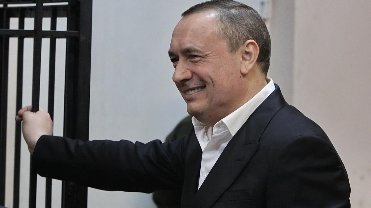 Хто такий Мартиненко та чому його справа є важливою: промовисті факти з життя політика Хто такий Мартиненко та чому його справа є важливою: промовисті факти з життя політика