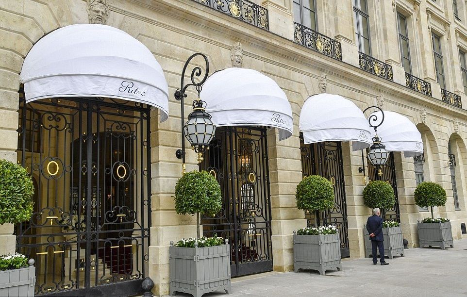 Как в кино: в Париже украли драгоценностей на 4 миллиона евро