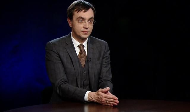 Міністр Омелян словесно розгромив можливості "Укрзалізниці" Міністр Омелян словесно розгромив можливості "Укрзалізниці"