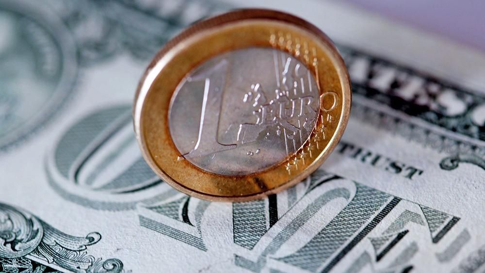 Курс валют НБУ на 12-01-2018: курс долара, курс євро