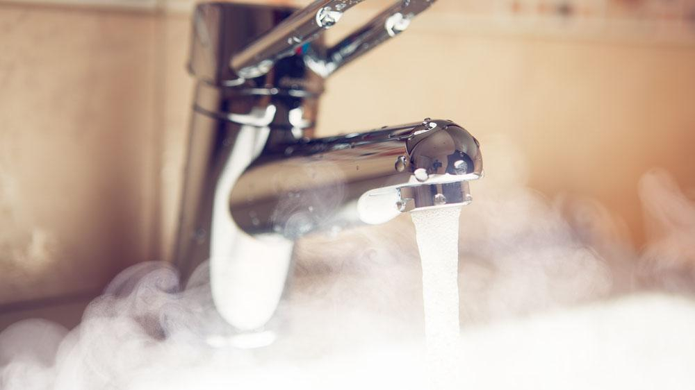 Тарифы на отопление и горячую воду 2018 в Киеве снизились